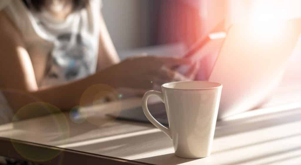 Quels sont les risques pour les micro-entreprises à travailler avec des entreprises ?