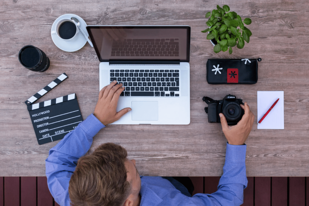 Devenir YouTubeur professionnel auto-entrepreneur