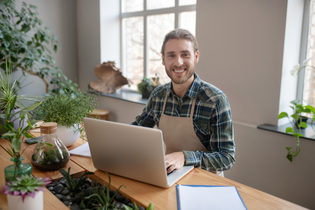 Les aides pour lancer sa micro-entreprise en 2026